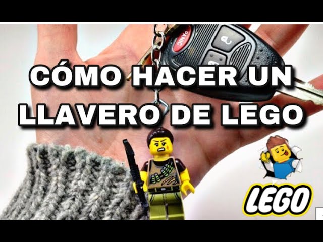 Vídeo relacionado con LEGO Minifigures - Llavero grande de 2.25 pulgadas de alto - Spacebaby (KE210H), Azul, Small