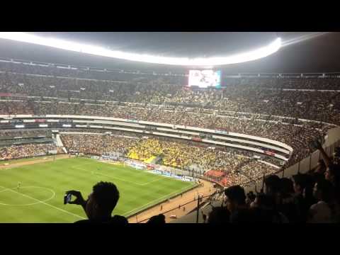 "LA REBEL EN EL AZTECA SABADO 21-11-15" Barra: La Rebel • Club: Pumas • País: México