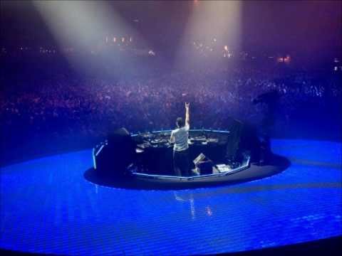 Kaskade Feat. Martina - Fire In Your New Shoes (Sultan & Ned Shepard Electric Daisy Remix)