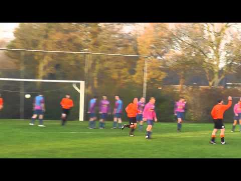 12 nov 2011 CSW 8 - VV De Meern 8 com 6-3 Doelpunt Rene na overtreding op Eelco