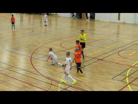 2016-11-20. Träningsmatch 3 av 4. FC Boo P07 - Bele Barkarby P07 Blå