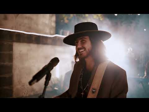 Juan Cid - Pegarme en la Radio  (Video Oficial)