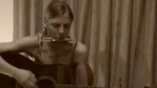 Narrow Escape (Ray La Montagne, covered by Amanda Birdsall)