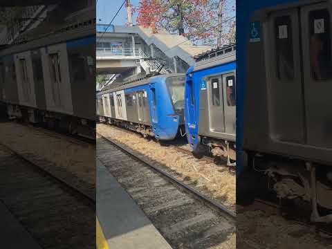 Supervia - CNR 3000 TUE 3036/3043 chegando em Presidente Juscelino #train #railway #trem #ferrovia