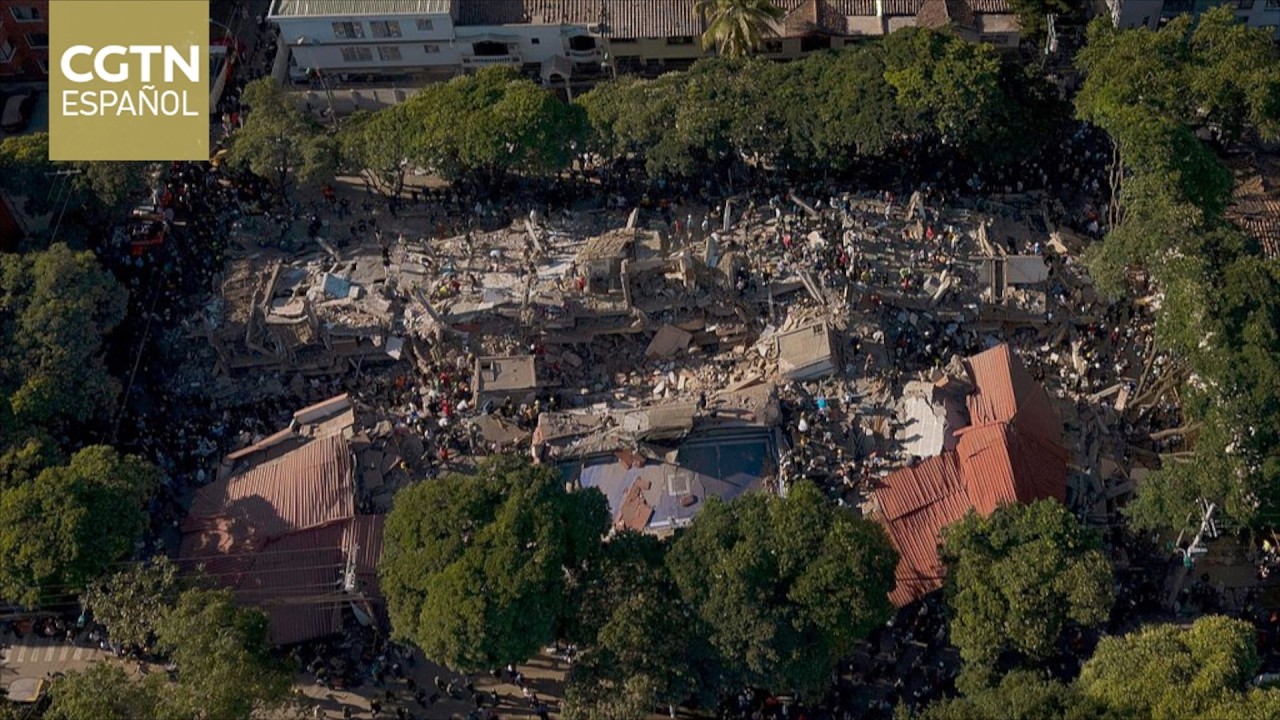 Al menos 132 muertos tras un sismo de magnitud 7,5 que ha sacudido la región occidental de Colombia