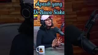 Download lagu Tools That Siskae Always Carries #shorts mp3