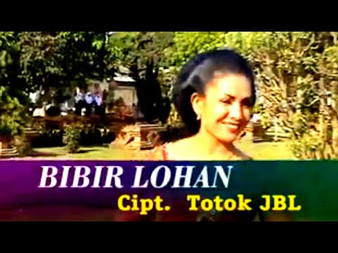 Tatik Wulandari - Bibir Lohan | Dangdut [OFFICIAL]
