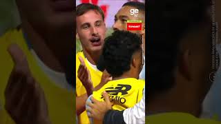 FAZ A POSE! CARLOS VINÍCIUS EMPATA PARA O GRÊMIO CONTRA O PALMEIRAS | #shorts