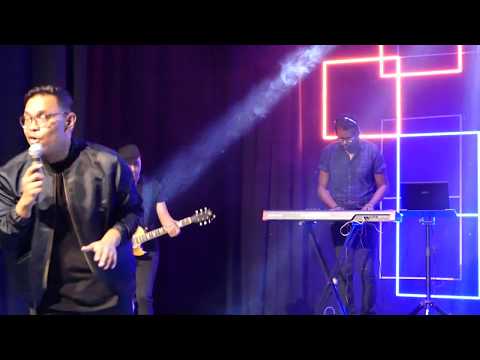 Hillsong Portugal (Lisboa) - Love Won't Let Me Down