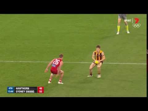 Franklin's freakish 70 metre goal - AFL