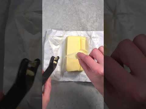 One of TOP 3 butters in the world 🌍 #chefromainavril #butter #french