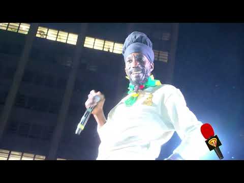 SIZZLA LIVE PERFORMANCE REGGAE ARTISTS AT GUYANA DAY 2025.mp4
