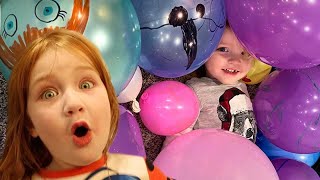 BALLOON FAMiLY new GAME with Adley &amp; Niko! morning swimming inside the pool routine! tooth update 🦷