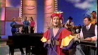 LYNN ANDERSON SINGS LABAMBA