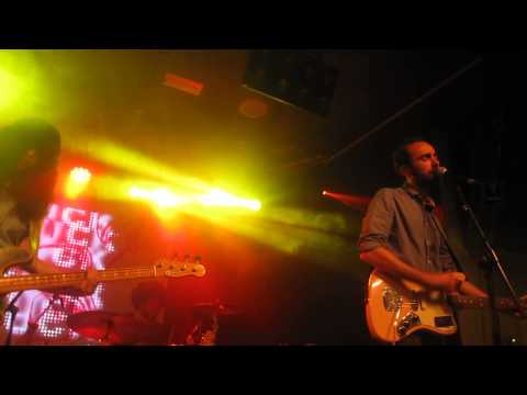 Yuck - Age of Consent (New Order cover) (Live @ Independance Club, Madrid 11/3/2014)