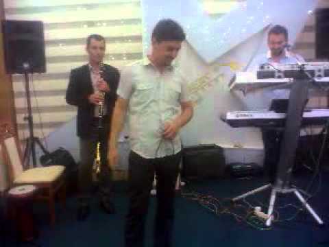 Astrit Halitaj--NI VAJZ TBUKUR