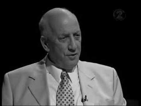 Eating Media Lunch E204 Part 2 - Craziest Cameraman