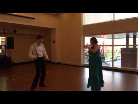 Watch Grand Rapids Union autistic student be crowned prom king, rock the dance floor