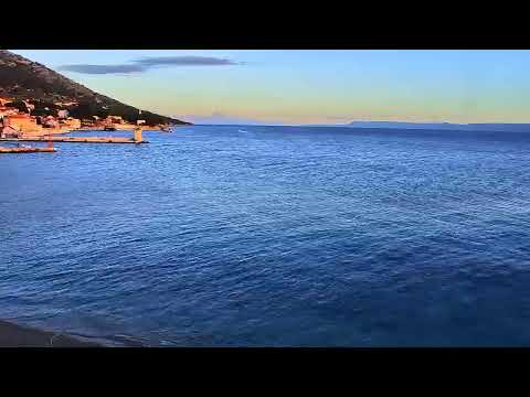 WebCam Bol 2 LIVE! (monitored with LiveStreamGuard.com)