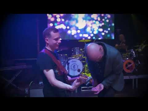 Tocadiscos Coverband