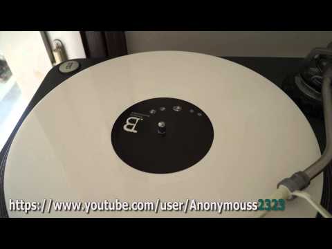 Aum 02 - B1 - Foetusdreams - In Search