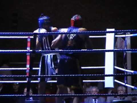 robin white boxing final champ of england