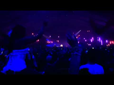 Hardwell - Cobra Promises - Nero vs Hardwell - Beyond Wonderland 2012