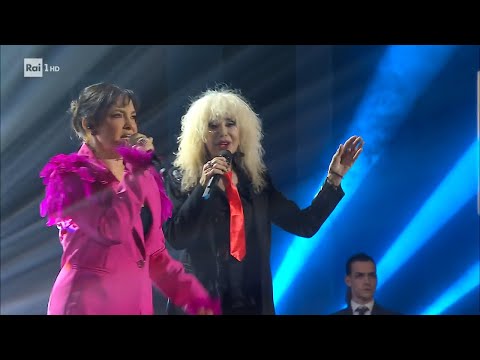 Carlotta e Rettore cantano "Chimica" - Ora o mai più 11/01/2025
