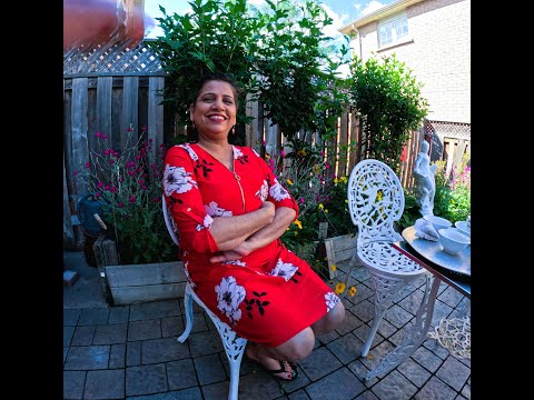 Backyard Bunjal Chicken & Dhall Puri on the Run #food  #chicken #fun