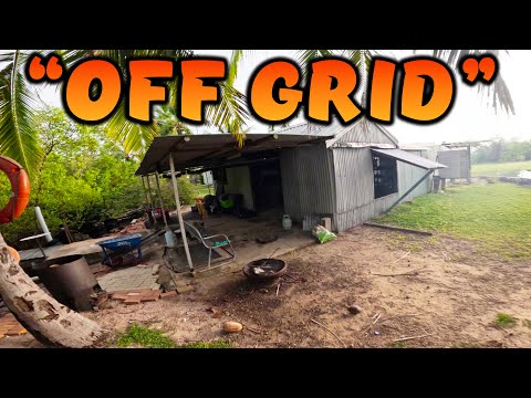 "Life at The Hut staying Off Grid: Fishing and Crabbing in Australia"