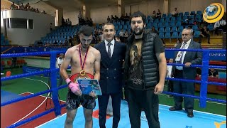 Քիք բոքսինգի ֆեդերացիայի պատվավոր անդամ Հովհաննես Ծառուկյանը պարգևատրել է հաղթողներին