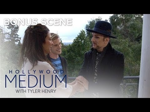 Boy George's Manager Praises Tyler Henry | Hollywood Medium with Tyler Henry | E!
