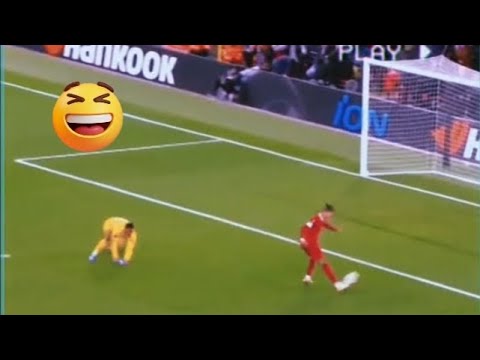 Unbelievable Open Goal Miss Compilation
