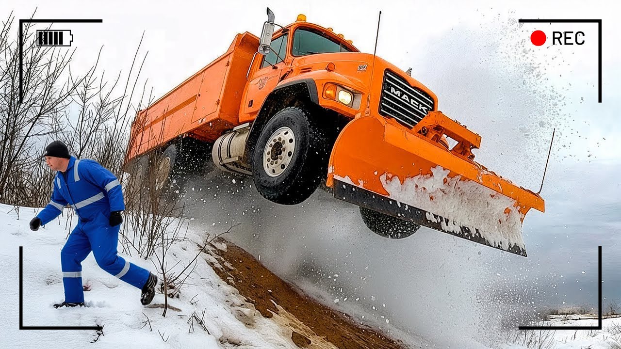 فقد هؤلاء العمال عملهم بسبب أخطاء تافهة