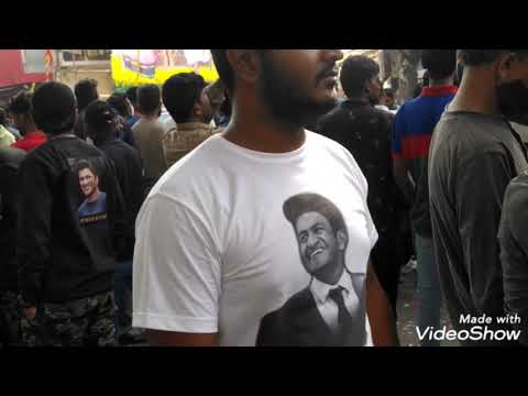 "James" Raghavendra Raj Kumar visit to Veeresh cinemas to watch Puneeth Raj Kumar movie.