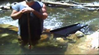 Video thumbnail for how to use "bazooka gold trap sluce" by Stingray,s outdoor adventures