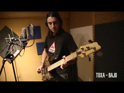 El cuarto clavo - Happy Christmas (War is over) (John Lennon cover)