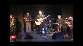 Piero Sidoti (omaggio a Lucio Dalla) - Sotto casa di Lucio 4/3/2014 - TG2 05.03.2014