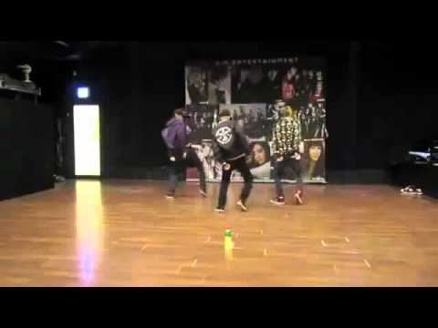 EXO-K Kai + Suju Eunhyuk Dance practice