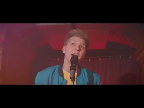 Virginia Ernst - Lay Down (Official Music Video)