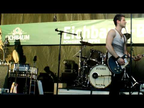 Tim Weller mit seiner Band live beim Mannheimer Stadtfest