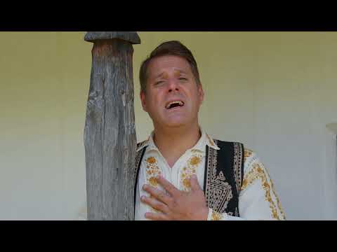 Georgel Nuca - Am pe mine haine ude | Official Video