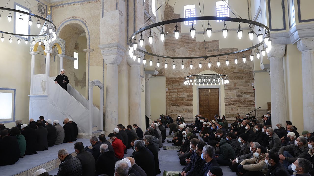 Diyanet İşleri Başkanı Erbaş, Enez Ayasofya Camii'nde cuma hutbesi irad etti