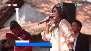 Download lagu DENDAM KEBENCIAN WIWIK ARNETHA NEW METRO LIVE KUTUK 2018 mp3