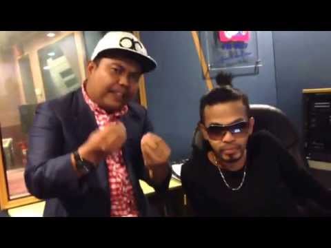 Momo Rajalawak 7 bersama Elly AXL's di Putra fm 90.7