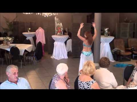 Bellydance  Farah en Tessa Part 1