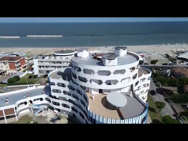 Lido Delle Nazioni, terrazza sul mare, condominio Trinidad
