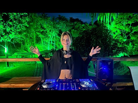 Clara Datz - LIVE #1 (Minimal Techno & Melodic Techno \Dj Set)