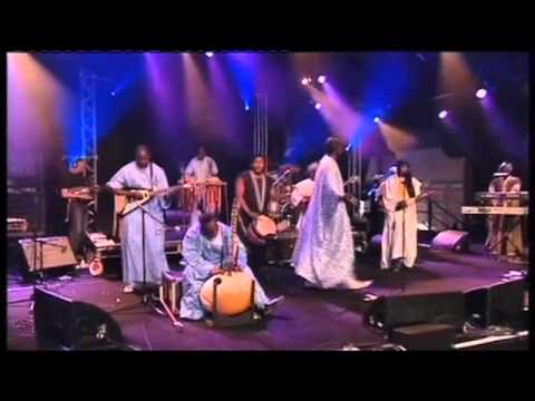 Toumani Diabaté's Symmetric Orchestra - Toumani