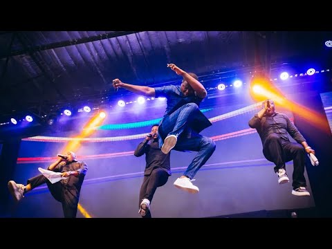 BIDEMI OLAOBA SCATTERED AND SHUTDOWN EVERYWHERE WITH HOT PRAISE AND WORSHIP 